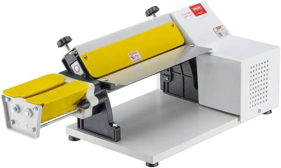 Máquina de Massa Elétrica Malta com Cortador e Laminador - 110 Volts
