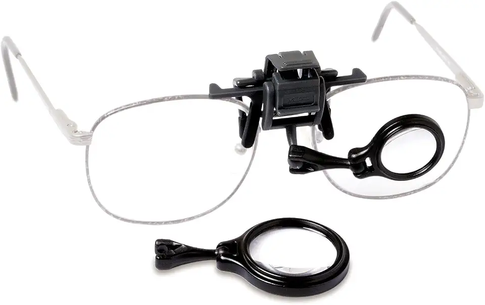 Kit de Lentes Carson OcuLens 5x30 e 8x20 com clipe para óculos