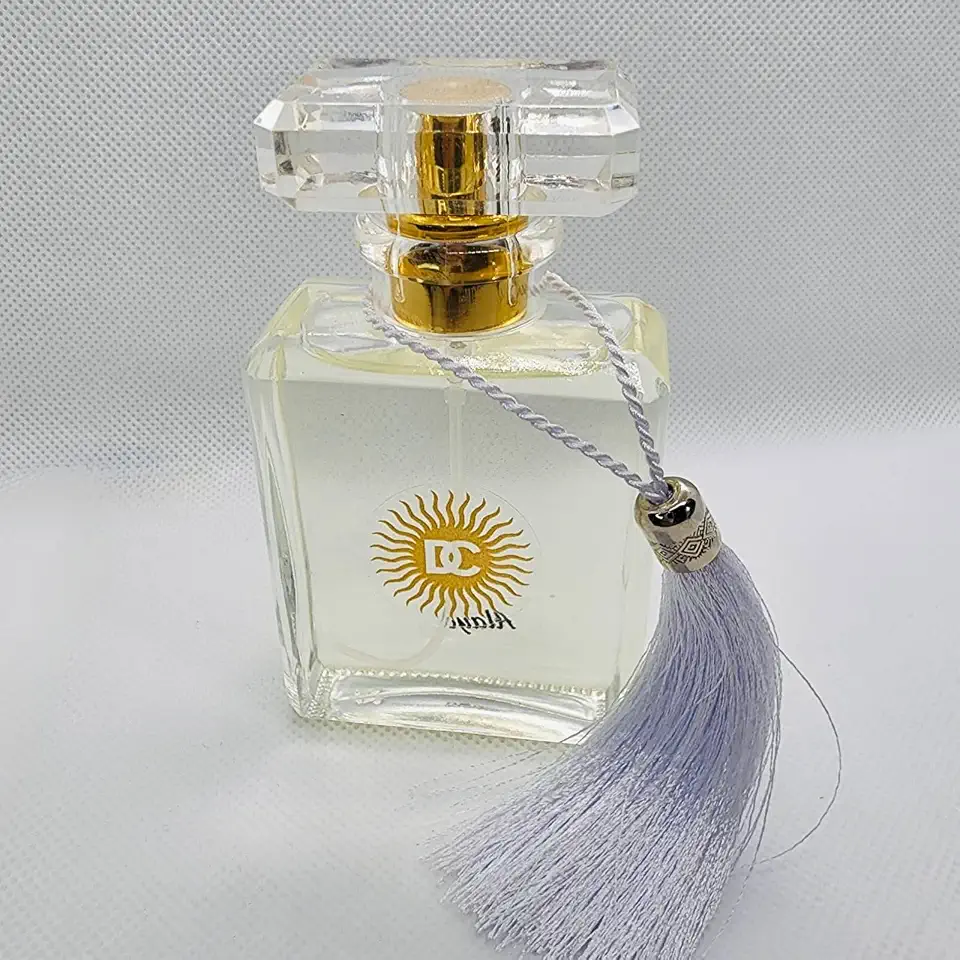 Perfume Alaya, Fragrância Floral Amadeirada, Feminino, 50ml, com Bergamota, Jasmim e Sândalo, Inspirado em Valaya | Débora Cazotti Cosméticos