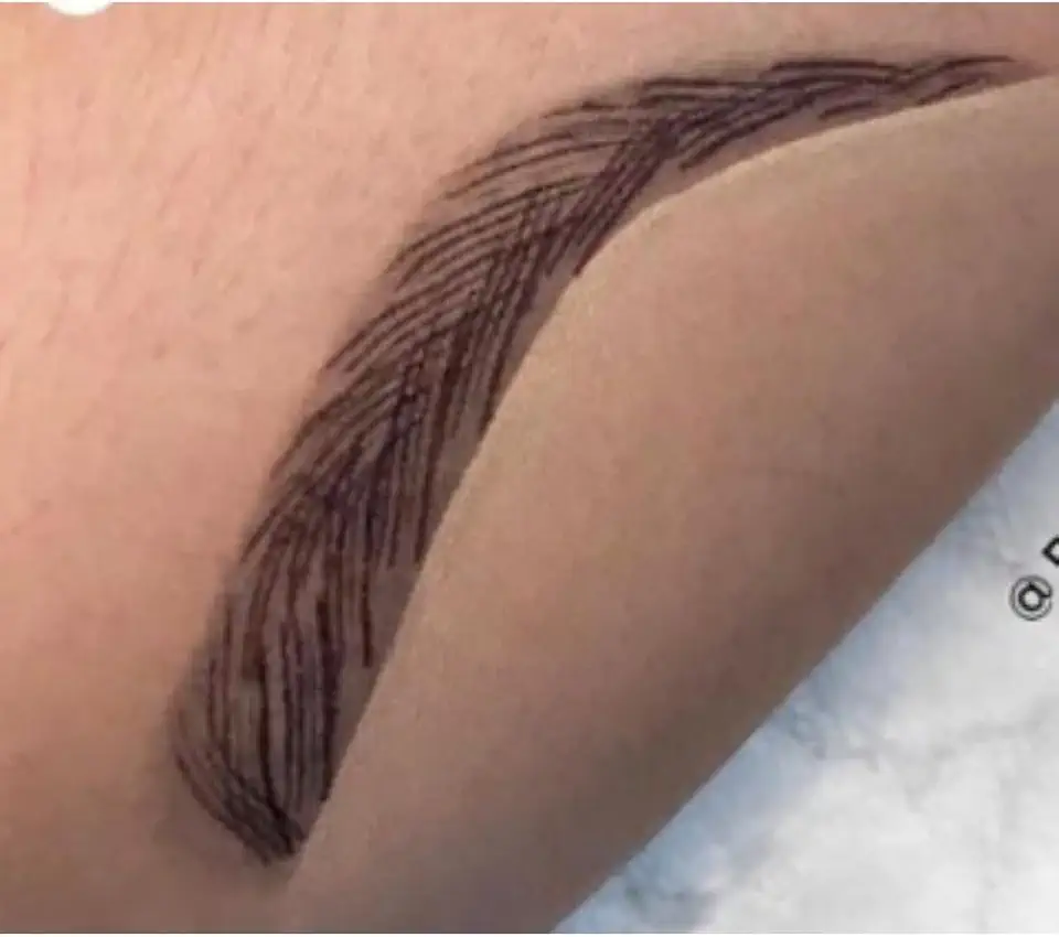 Caneta de Sobrancelha, Barba, Bigode Homem Pigmentação Preencheminho Fio a Fio Microblanding Dia dos Pais Namorados