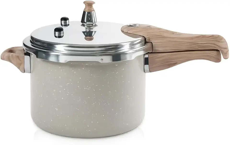 OSTER Panela de Pressão 4,5 Litros Bravada - Corpo com Revestimento Cerâmico Antiaderente e Acabamento Marmorizado na Cor Cream, Base com Fundo Triplo Compatível com Indução