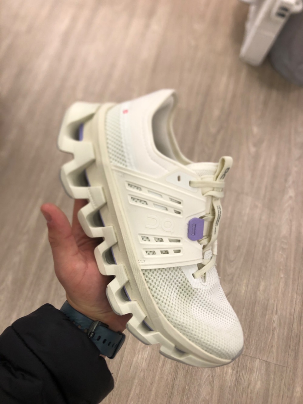 On Running Cloudswift Amp Ivory Ghost Feminino — 38, Usado