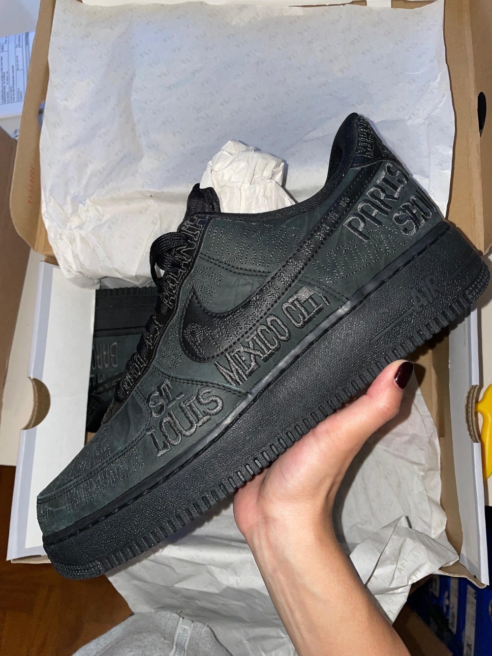 Nike Air Force 1 ´07 LV8 Black — 40, Novo