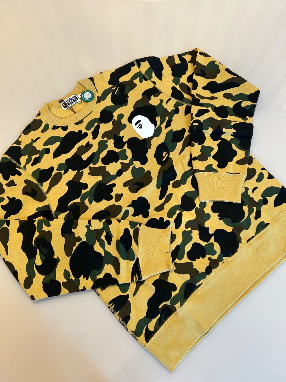 Moletom BAPE 1st Ape Head Crewneck Yellow Camo — XG, Novo