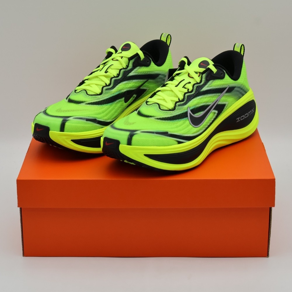Nike Vomero Plus Multi-Color Volt White Black — 37.5 / 39 / 42 / 42.5 / 43, Novo