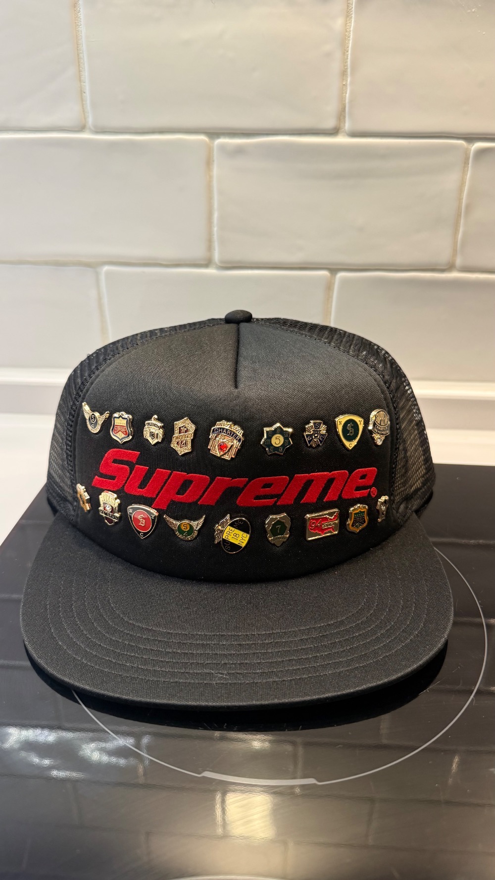 Boné Supreme Pins Mesh Back 5-Panel Black SS26-W5 — Único, Novo