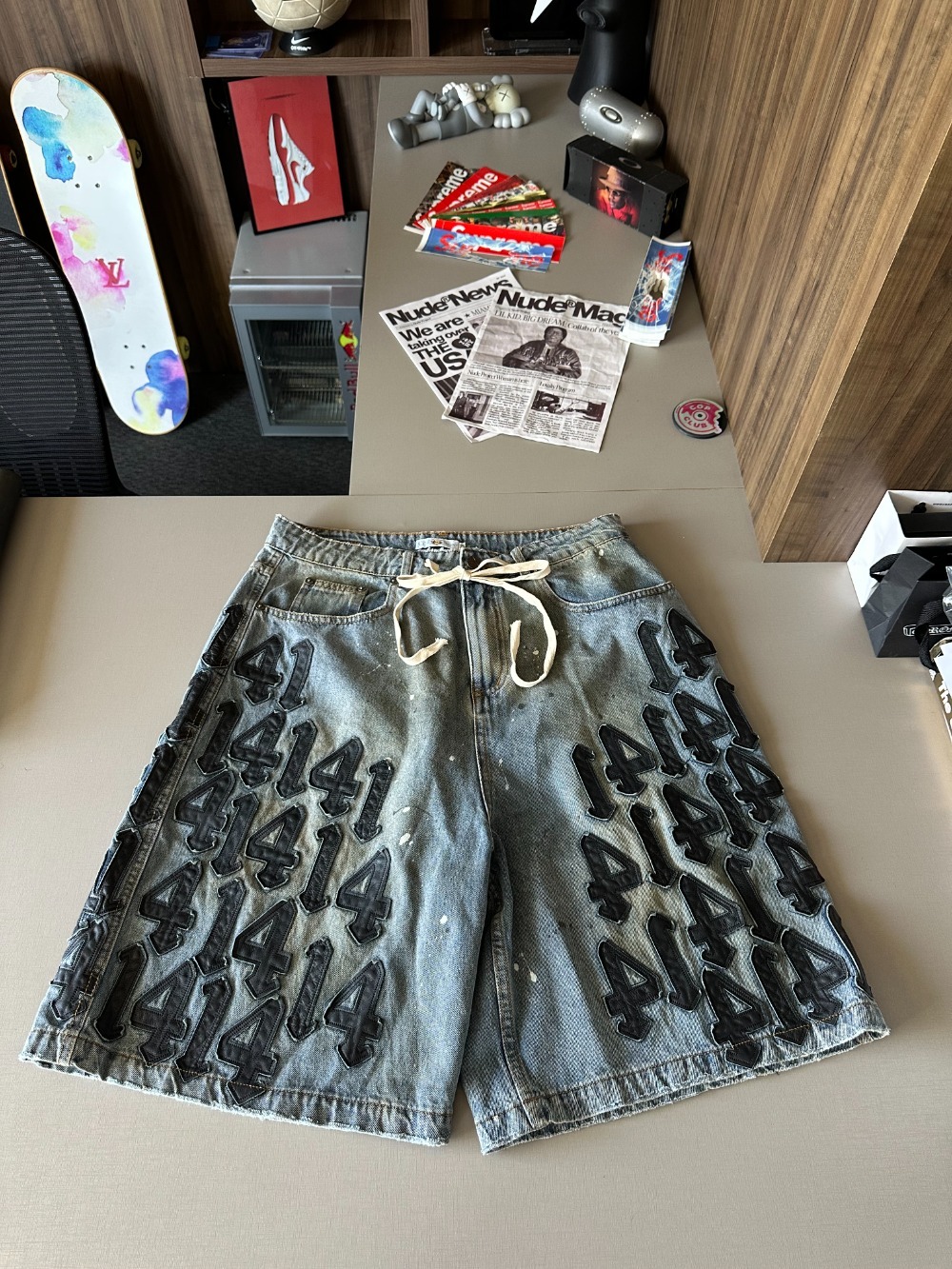 Jorts Vale Lives Forever Charm Black — 42, Novo