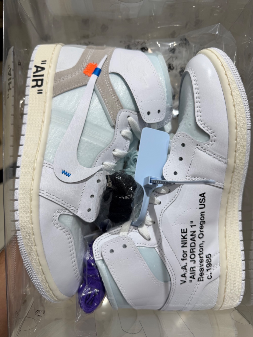 Virgil Abloh Archive x Air Jordan 1 High Retro Alaska (2026) — 37, Novo