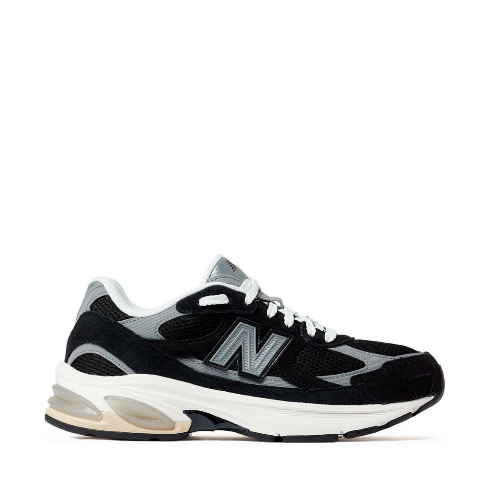 New Balance 2010 Black White Grey — 41, Novo