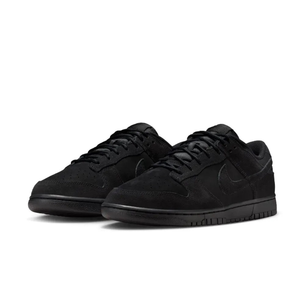 Nike Dunk Low Triple Black — 40, Novo