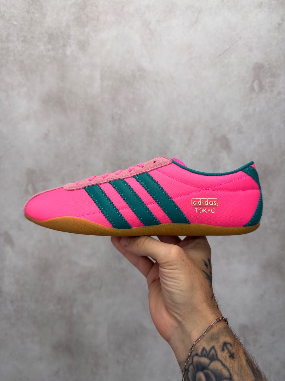 adidas Tokyo Lucid Pink Power Green Gold Metallic — 35 / 36 / 37 / 38, Novo