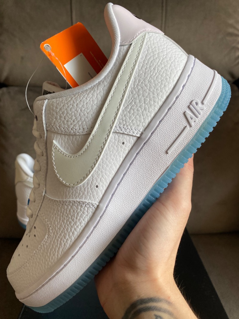 Nike Air Force 1 07 Reactive Swoosh — 37, Novo
