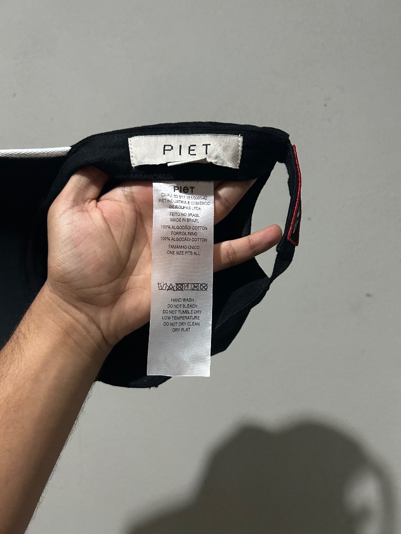 Foto 4 de Boné Piet F.C. Emblem Black — Único, Usado