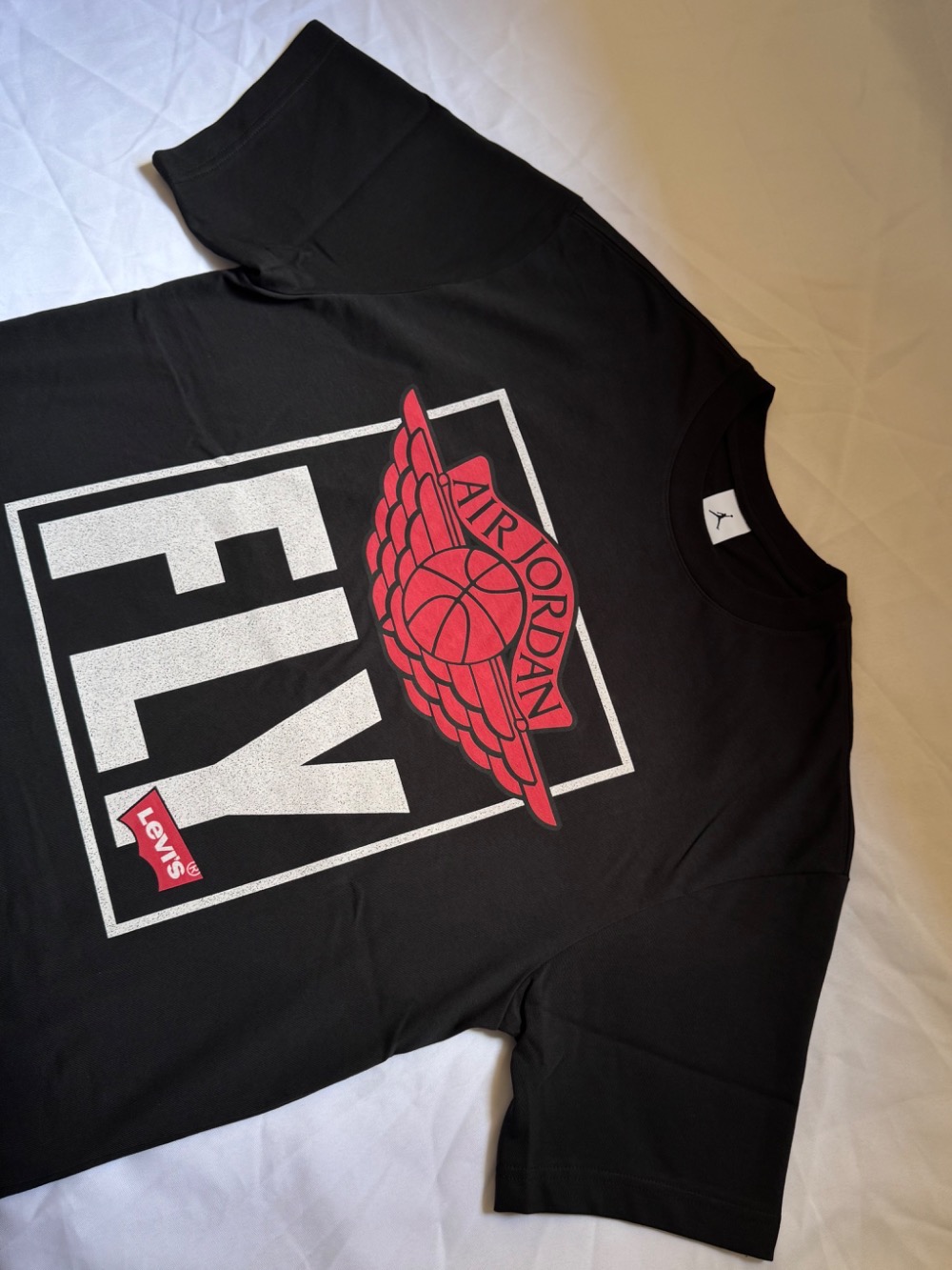Levi's x Air Jordan Camiseta Fly Black — M, Novo