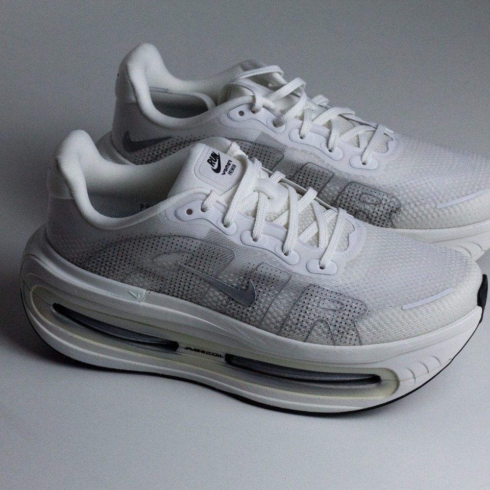 Nike Air Zoom Vomero Premium Summit White Sail — 40, Novo