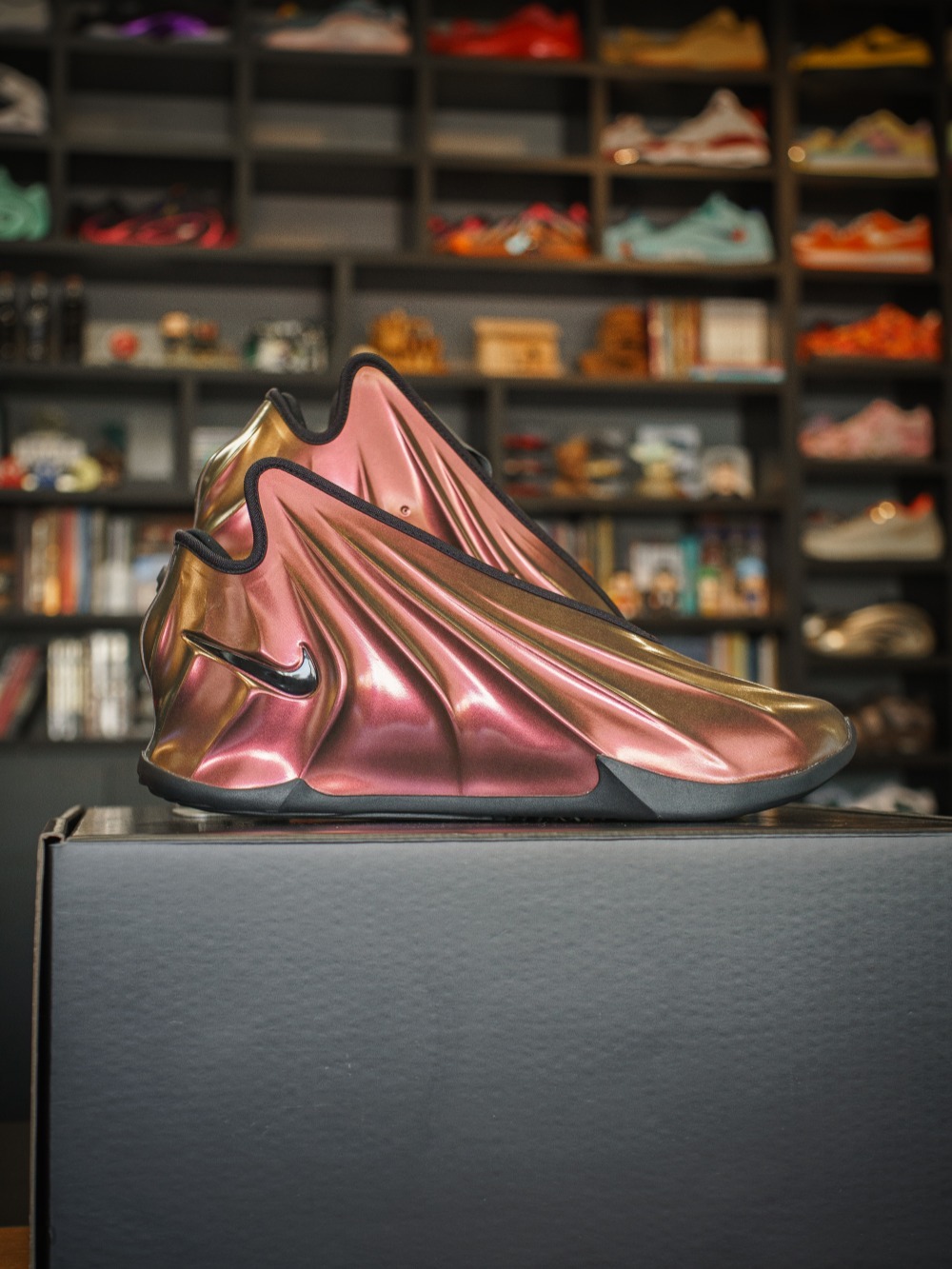 Nike GT Future Metallic Red Bronze — 46, Novo