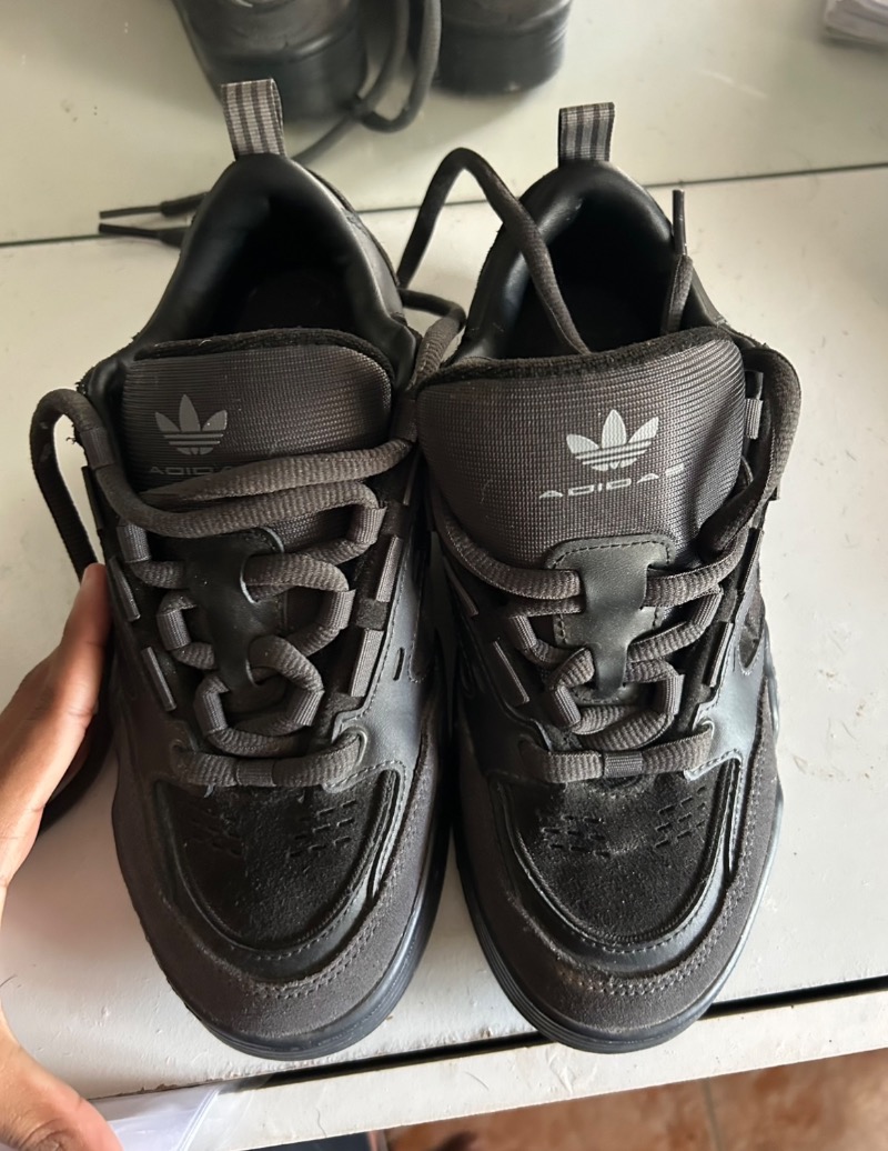 Foto 2 de adidas ADI2000 Triple Black — 37, Novo