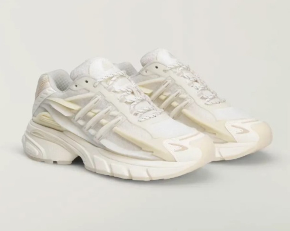 Pharrell Williams x adidas Adistar Jellyfish Chalk White — 34, Novo