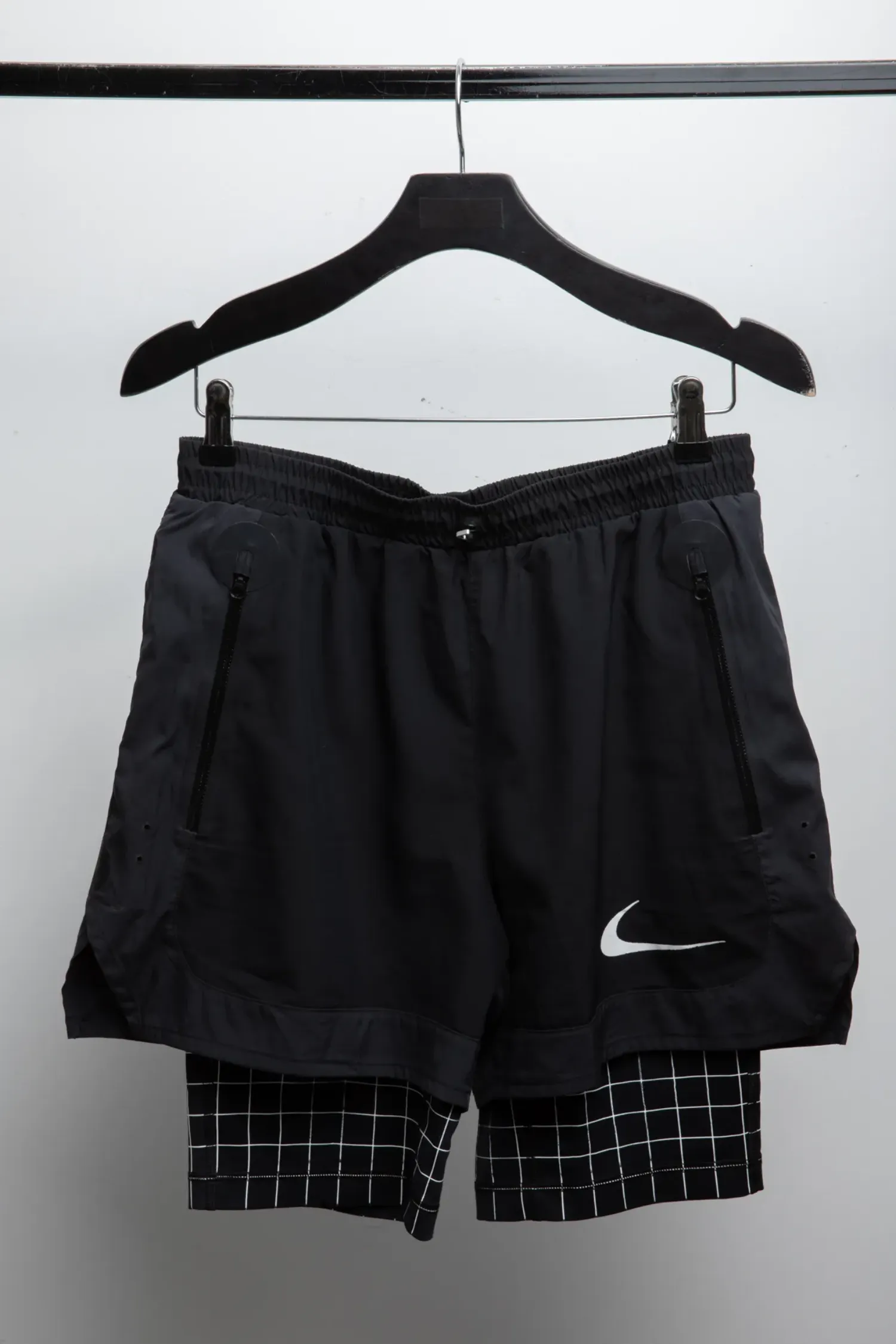 Bermuda Shorts Off-White x Nike Preto — M, Usado