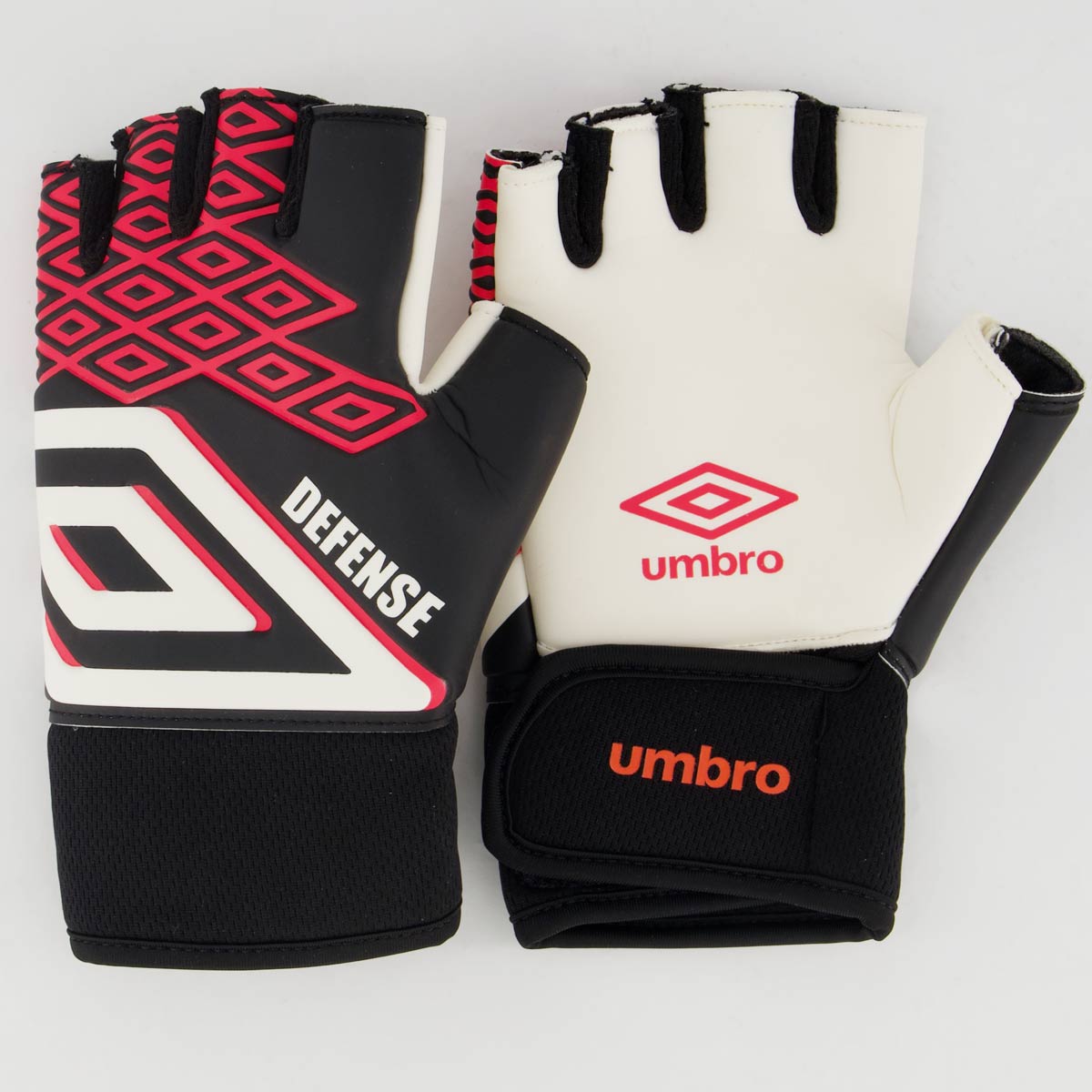 Luva Umbro Goleiro Defense Futsal Juvenil Preta