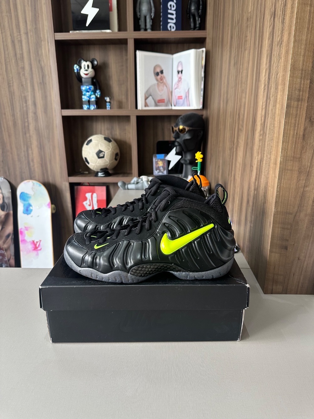 Nike Air Foamposite Pro Black — 42.5, Novo