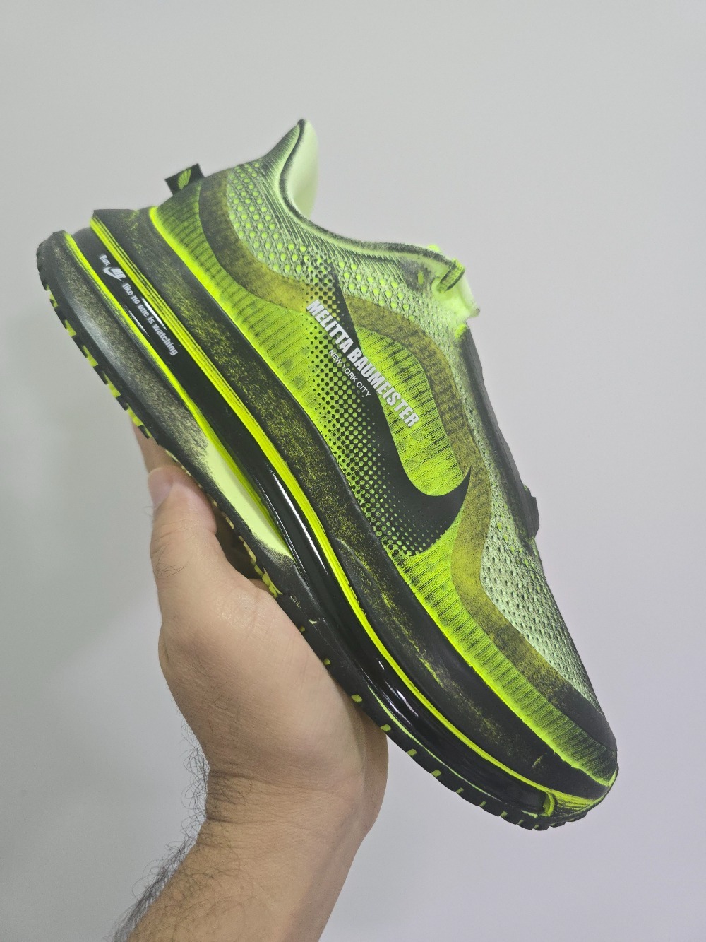 Melitta Baumeister x Nike Pegasus Premium Volt Cyber — 40, Novo