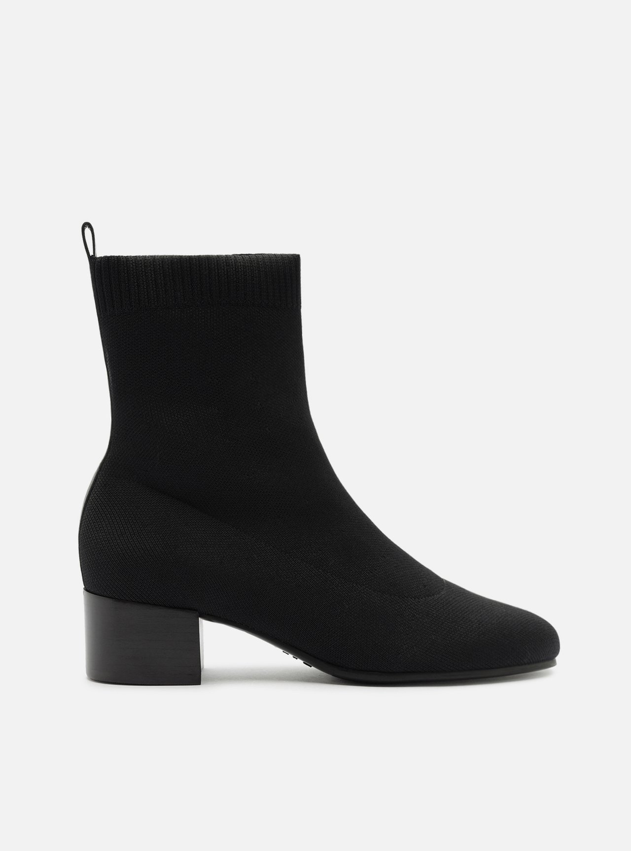 Bota Preta Cano Médio Salto Bloco