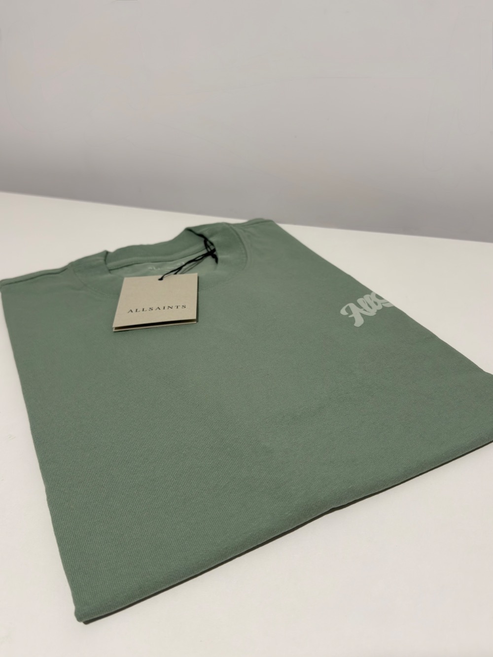 Camiseta AllSaints Odyssey Oversized Crew Spring Green — G, Novo