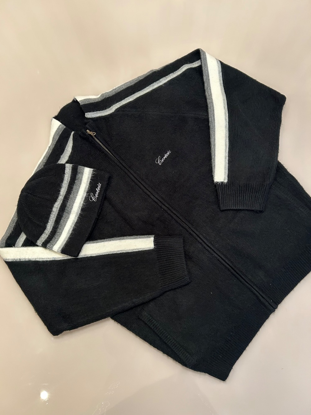Jaqueta Corteiz Multi Stripe Knit Zip Up Black — G, Novo