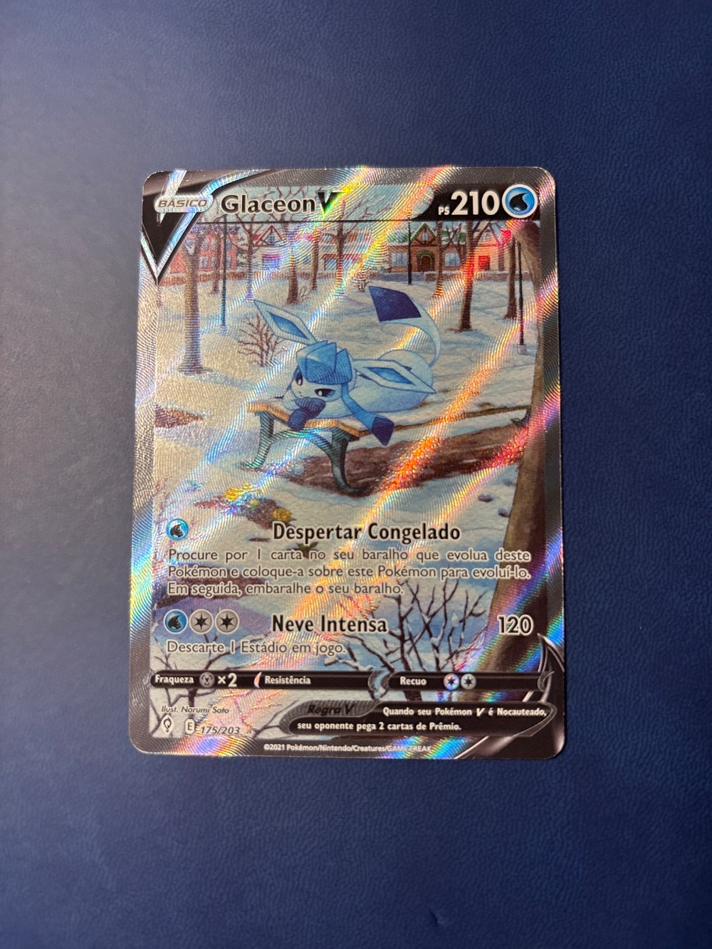 Glaceon V (175/203) Céus em Evolução Pokémon TCG — Damaged, Usado