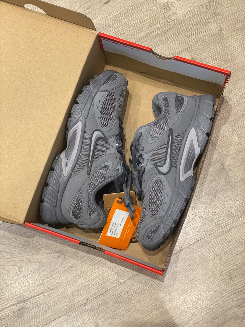 Nike V5 Runner Suede Pencil Point Athmosphere Grey — 39 / 40, Novo