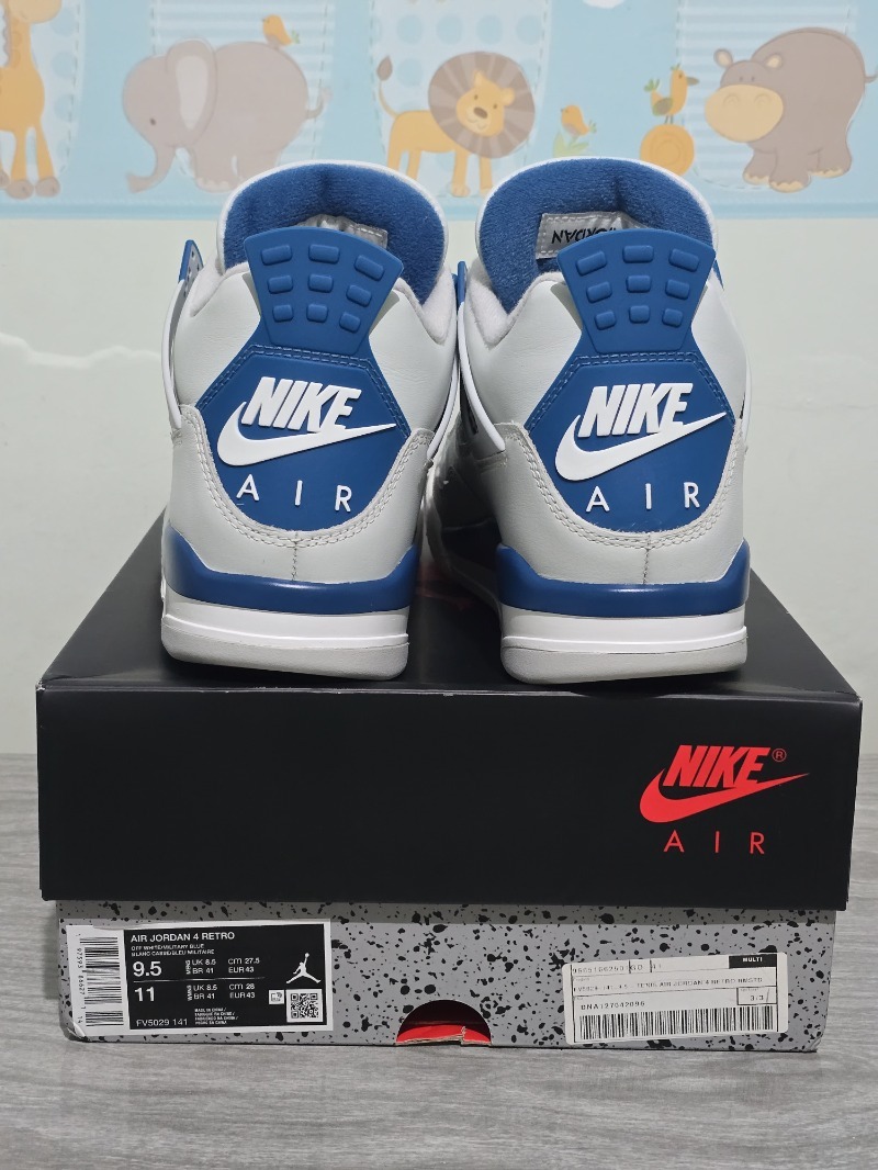 Foto 4 de Air Jordan 4 Military Blue — 41, Usado