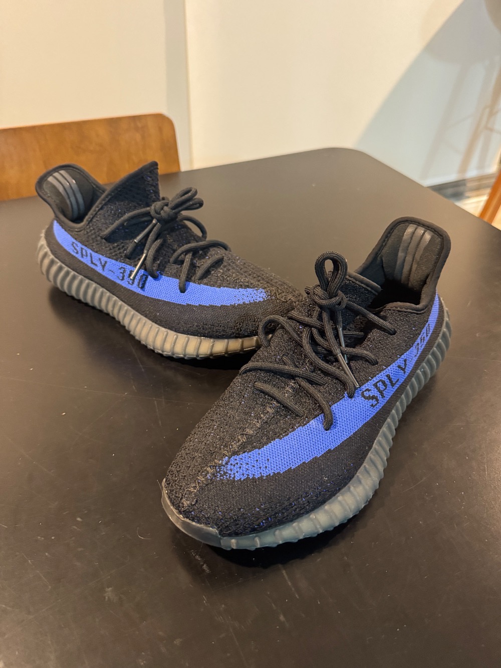Yeezy Boost 350 V2 Dazzling Blue — 42, Usado
