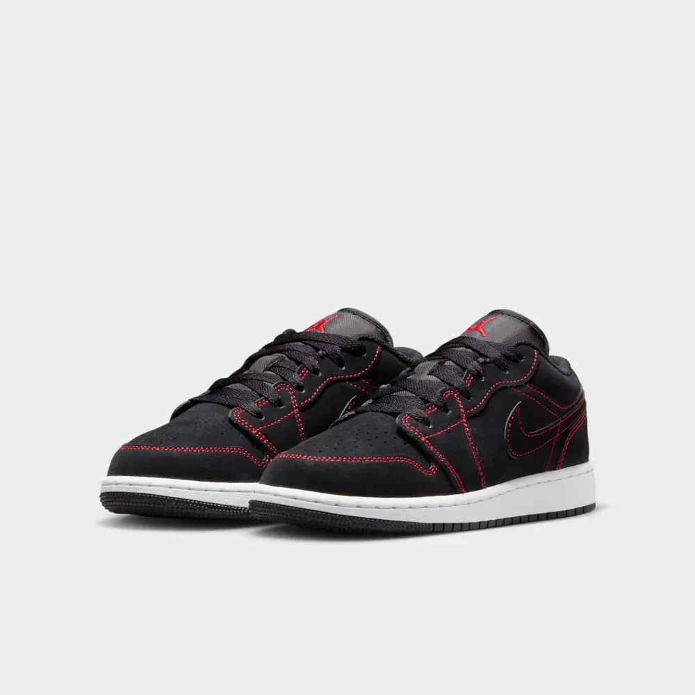 Air Jordan 1 Low Black White University Red Infantil — 37, Novo
