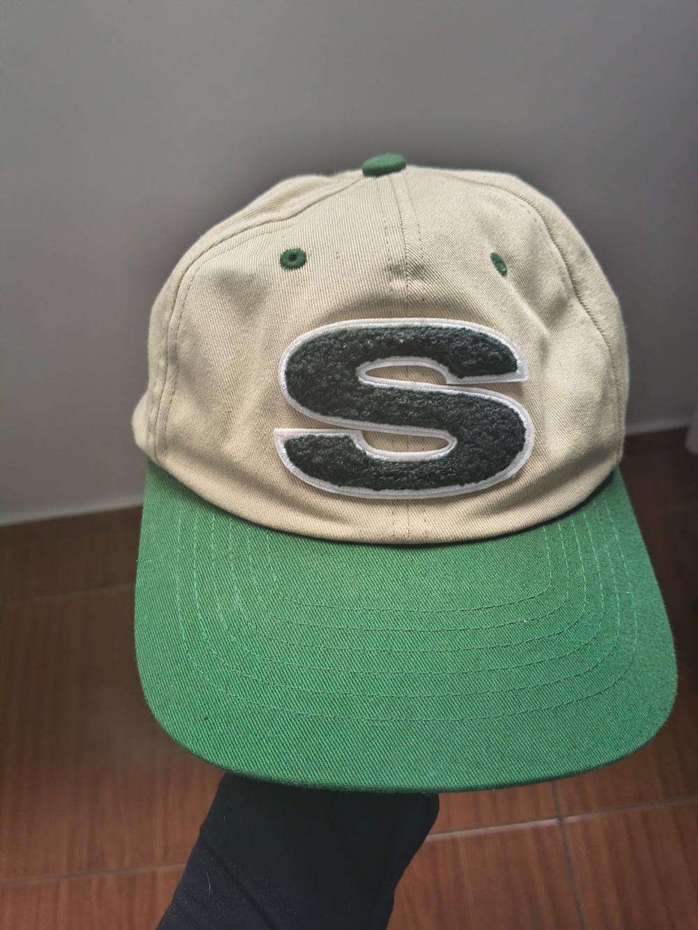 Boné Stussy Chenile S Logo Sand Green — Único, Usado