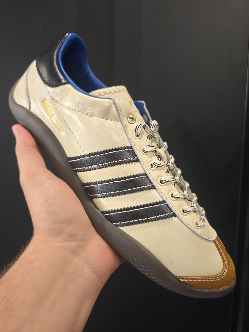 Wales Bonner x adidas Karintha OG Wonder White Core Black Lush Blue — 36 / 38 / 39 / 40 / 41 / 42 / 43 / 44 / 45, Novo
