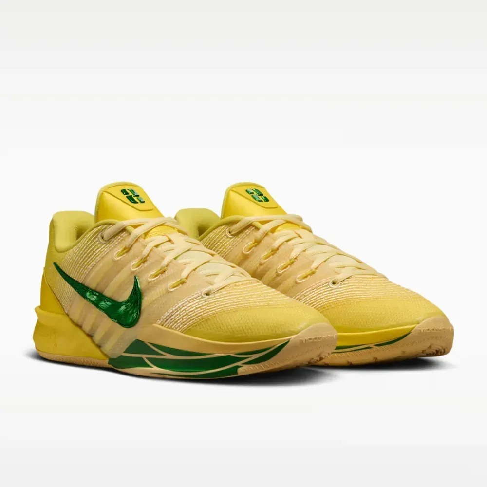 Nike Sabrina 3 University of Oregon Yellow Strike Pale Yellow Apple Green — 38 / 39 / 39.5 / 40 / 40.5 / 41 / 42.5 / 43 / 43.5 / 44, Novo
