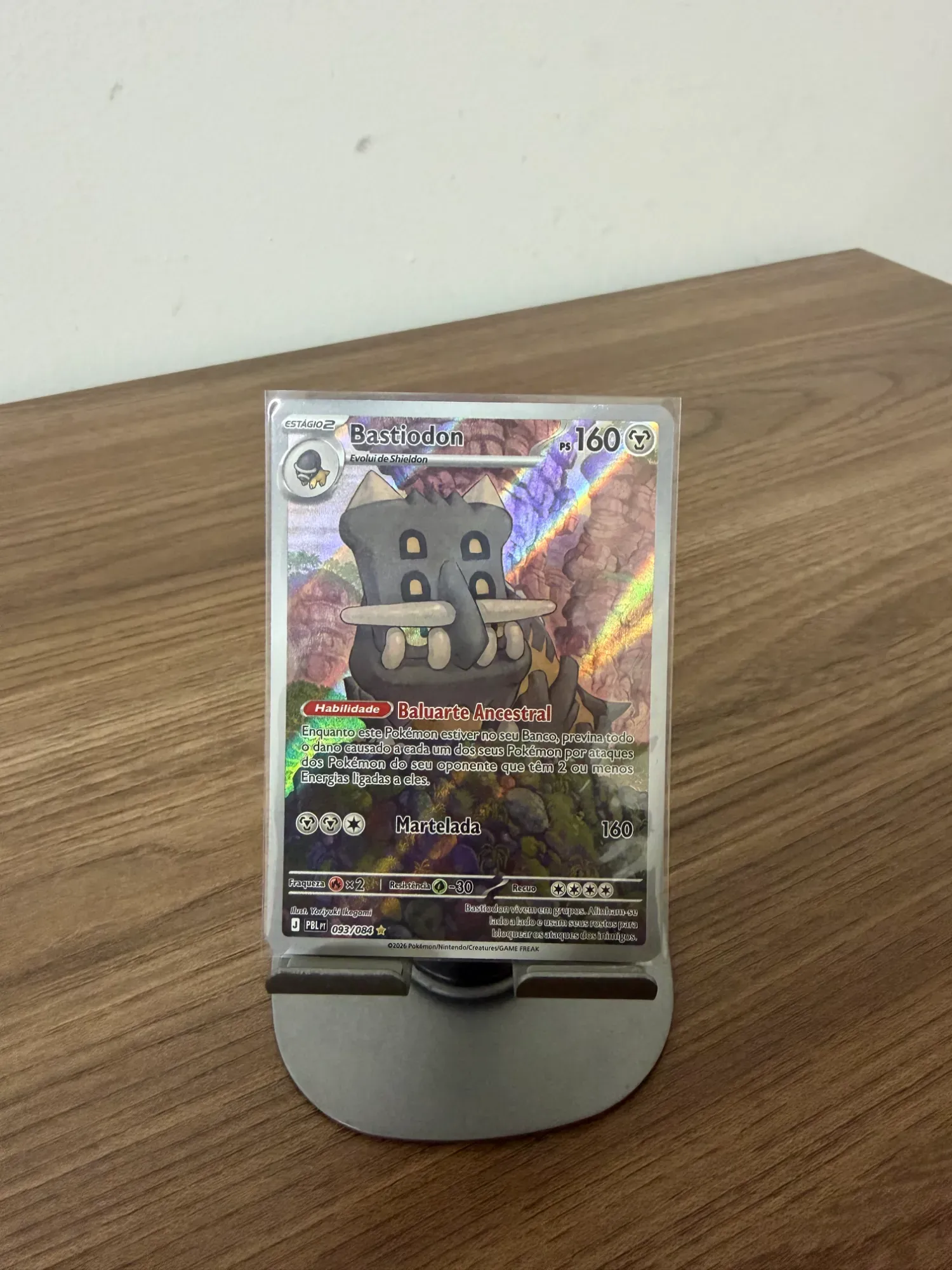 Bastiodon (093/084) Escuridão Absoluta Pokémon TCG — Near Mint, Novo