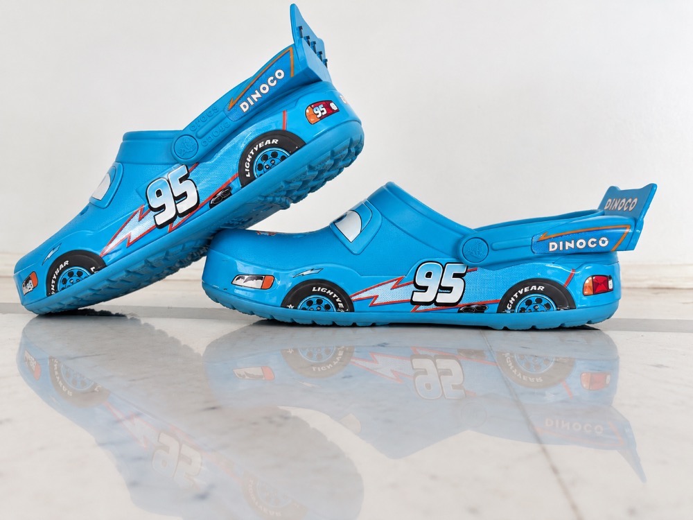 Cars x Crocs Crocband Lightning McQueen Dinoco Blue — 39, Usado
