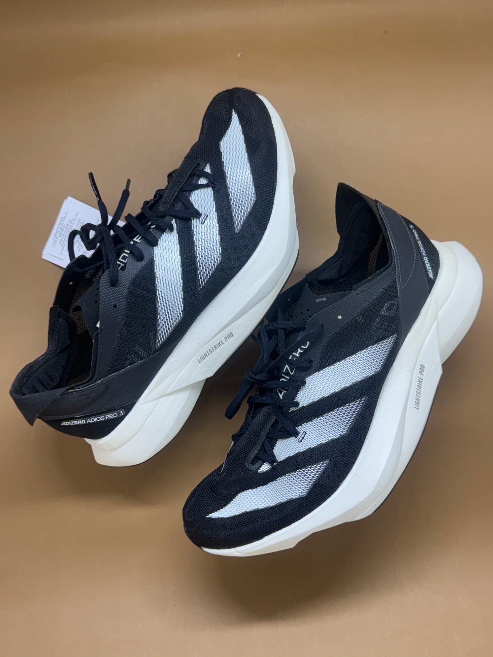 adidas Adizero Adios Pro 3 Core Black Zero Metalic Carbon — 40, Novo