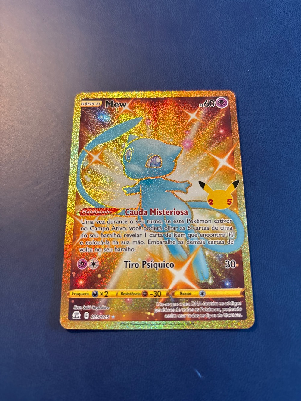 Mew (25/25) Celebrações Pokémon TCG — Near Mint, Novo
