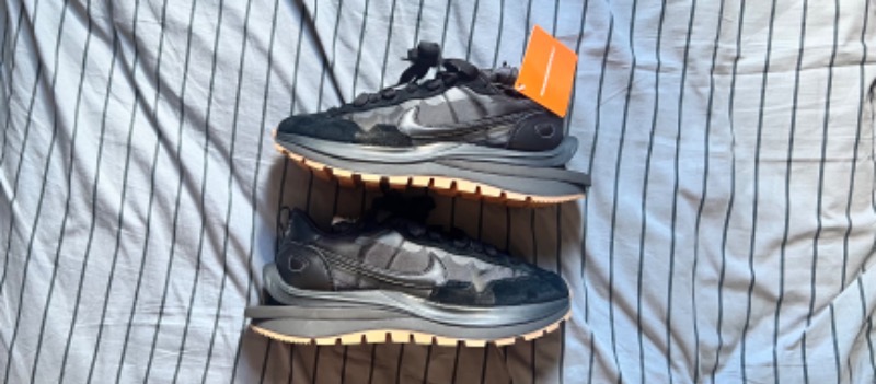 Sacai x Nike VaporWaffle Black and Gum — 39, Novo