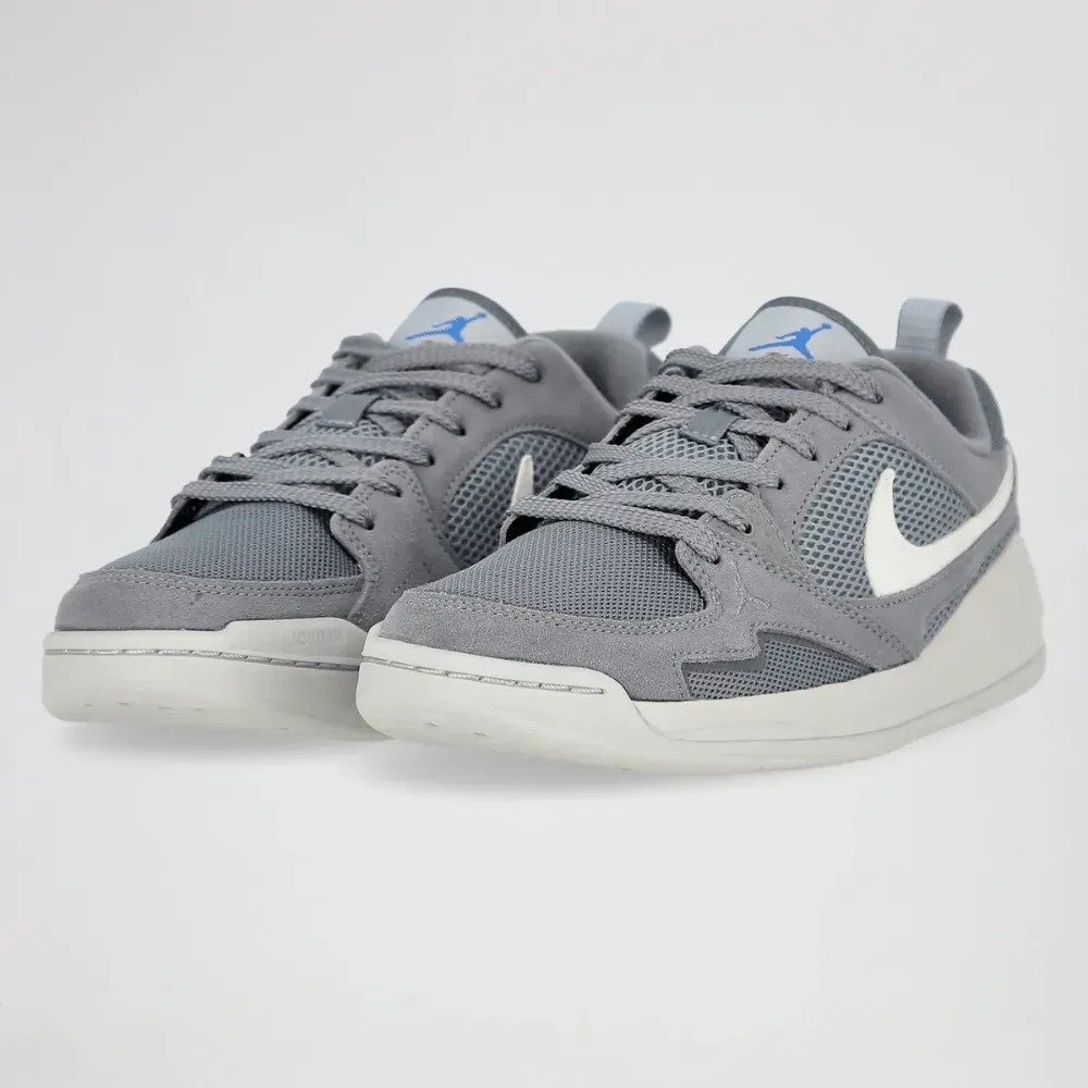 Jordan CMFT Era Cool Grey White — 38 / 39 / 39.5 / 40 / 40.5 / 41 / 42 / 42.5 / 44, Novo