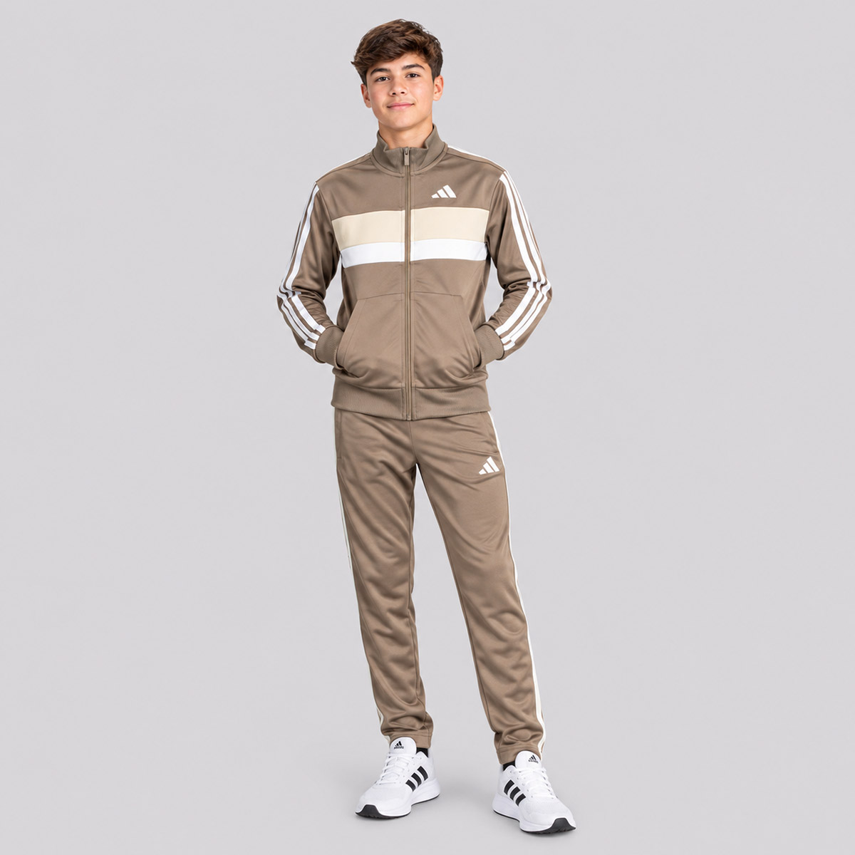 Agasalho Adidas Seasonals Juvenil Marrom e Branco