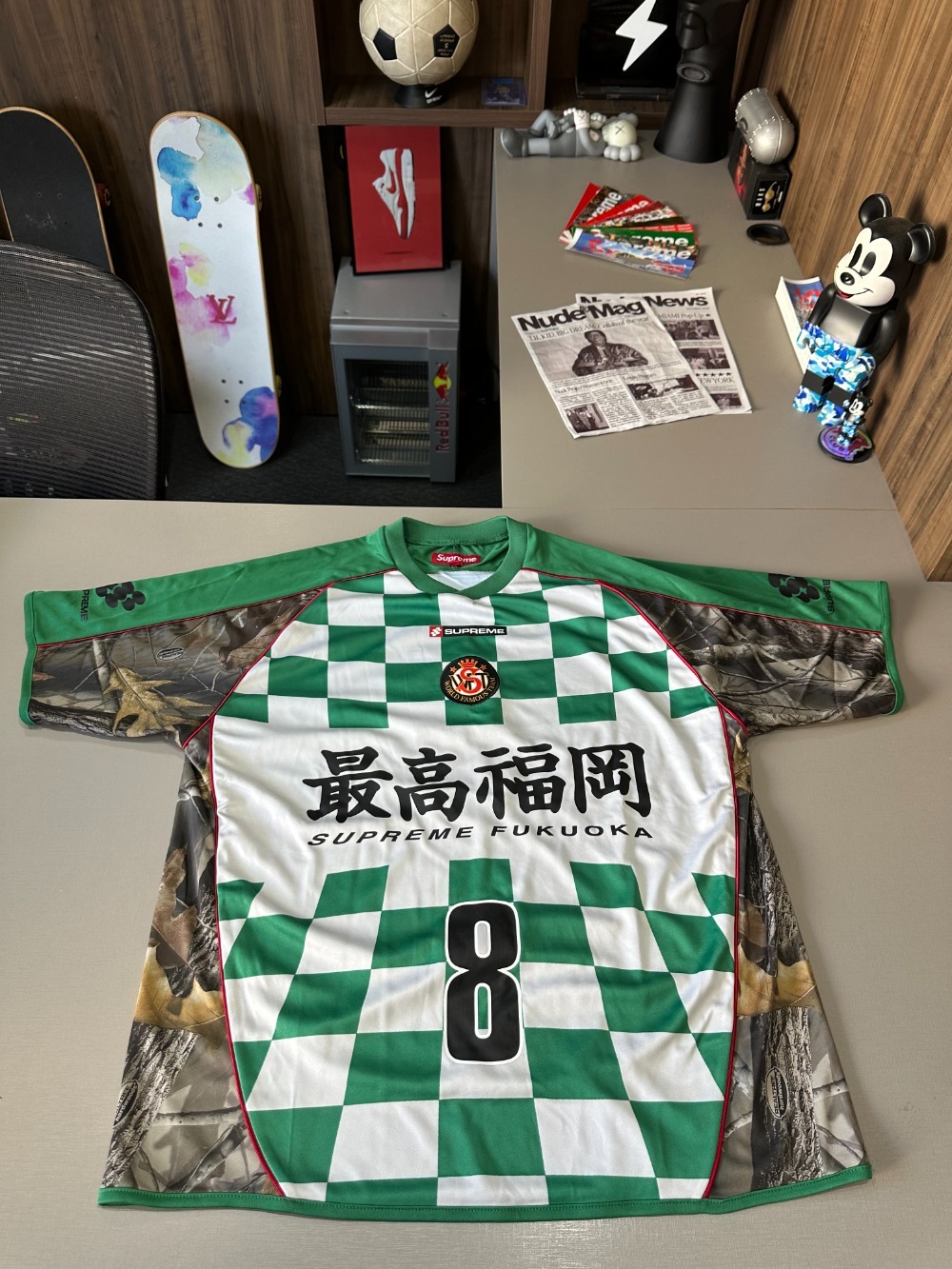 Camiseta Supreme Checkerboard Soccer Realtree® Hardwoods Camo SS26-W18 — M, Novo