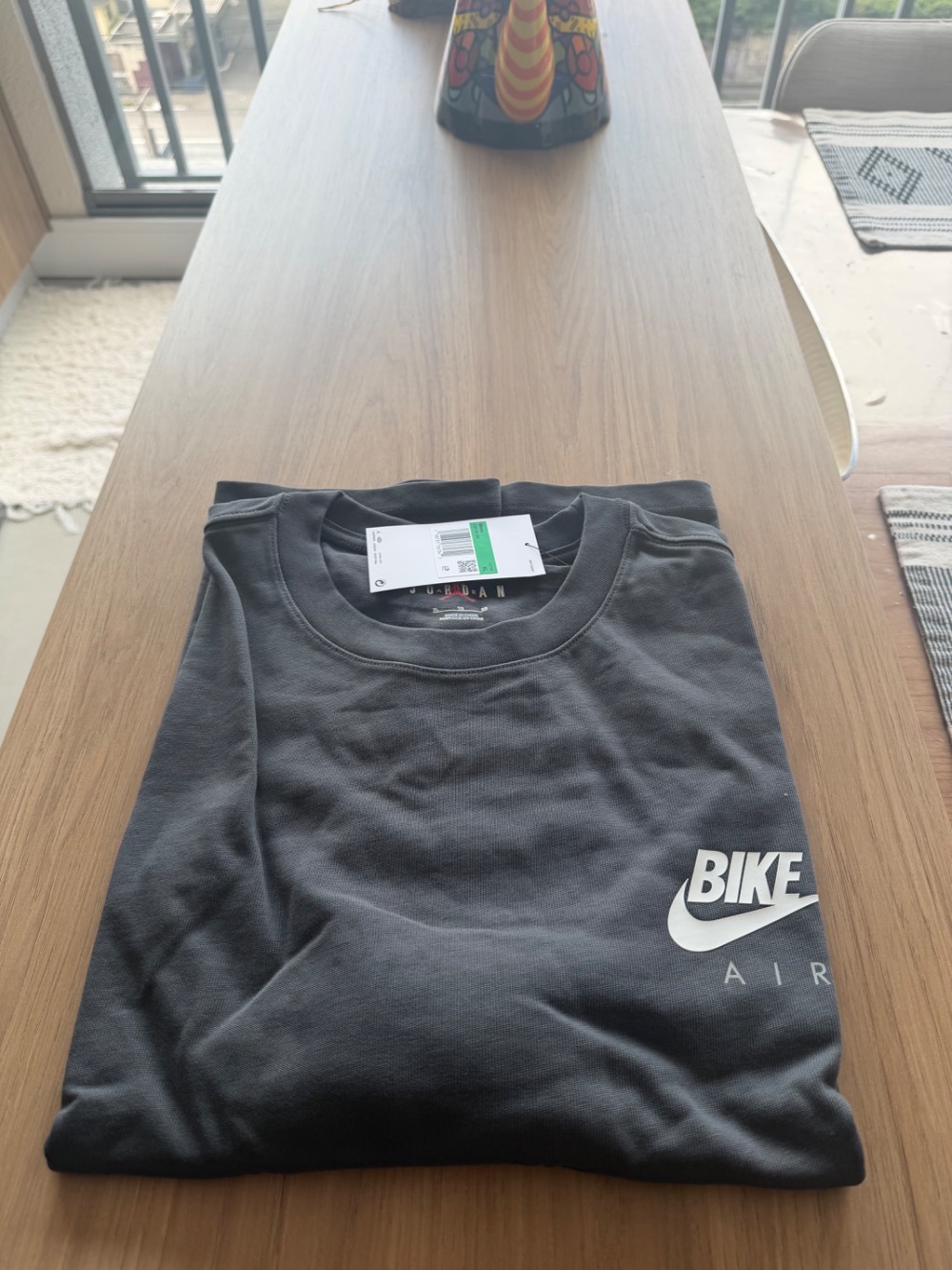 Nigel Sylvester x Air Jordan Camiseta Bike Air Black — XG, Novo
