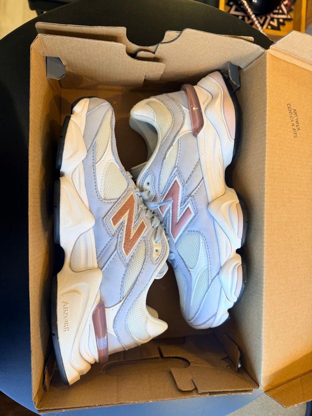 New Balance 9060 Oxford Blue Rosewood — 39, Usado