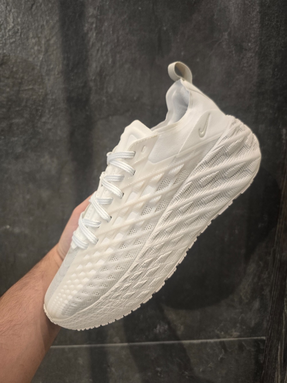 Nike Ava Edge Summit White Stone — 37 / 42 / 44, Novo