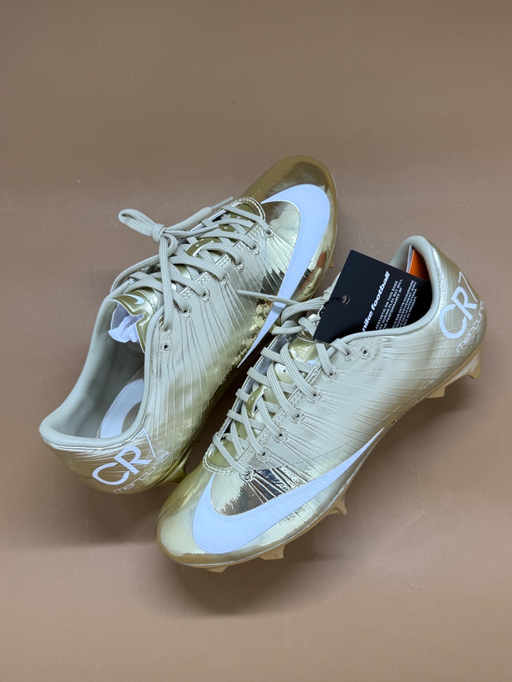 CR7 x Nike Chuteira Mercurial Superfly 1 RGN FG SE Metallic Gold Star — 42, Novo