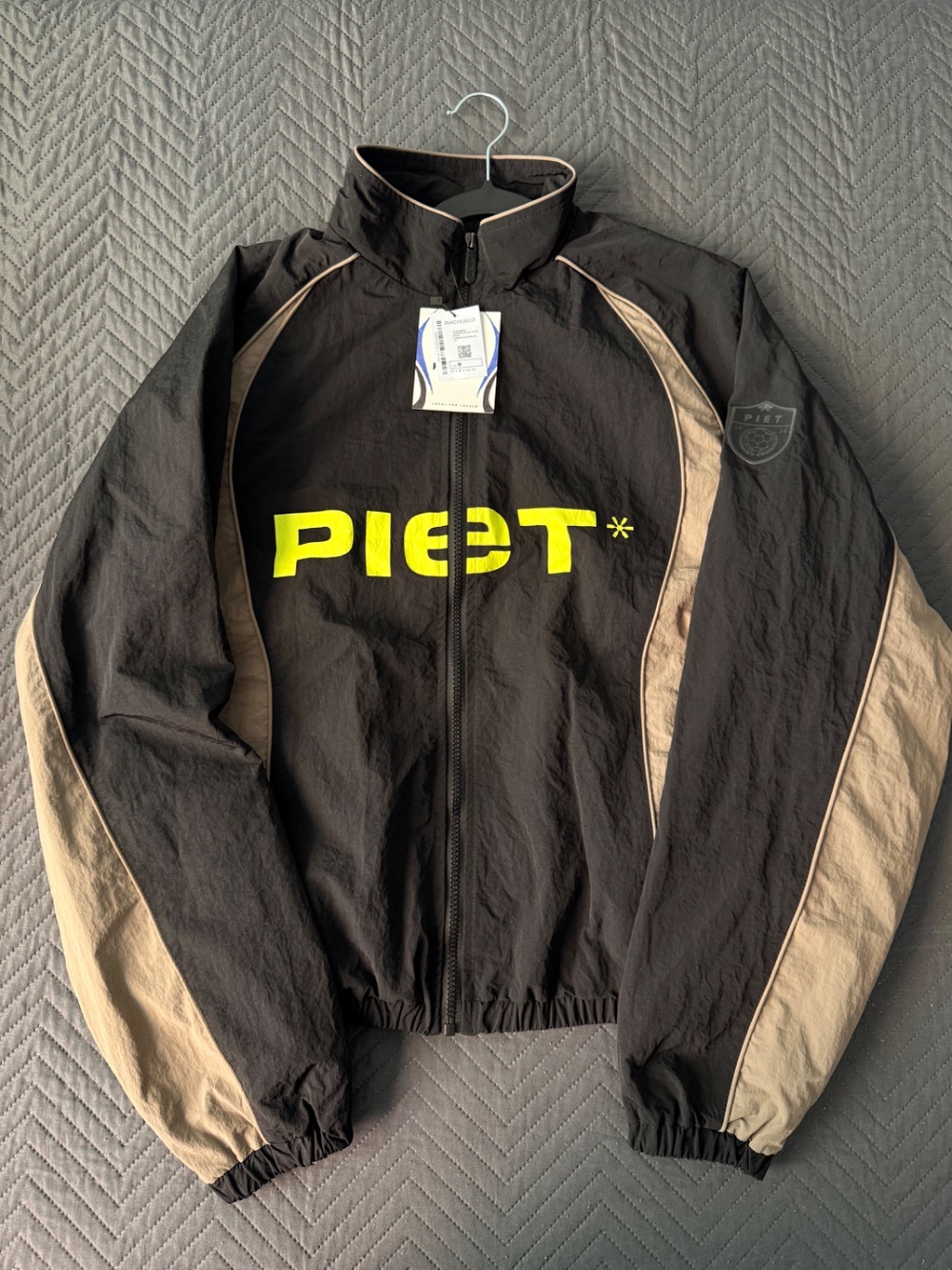 Piet x Pool Corta Vento Preta — M, Novo